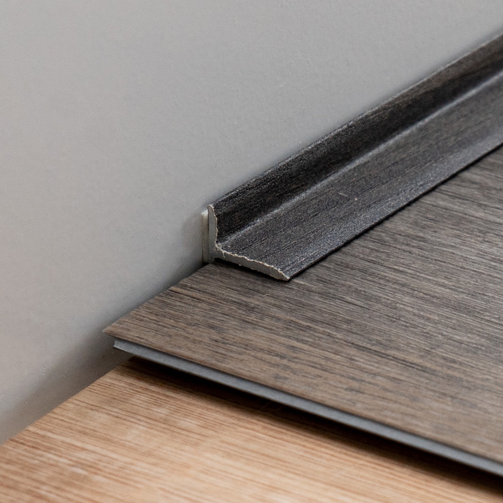 Luvanto Sun Bleached Spruce Finishing Strip 2