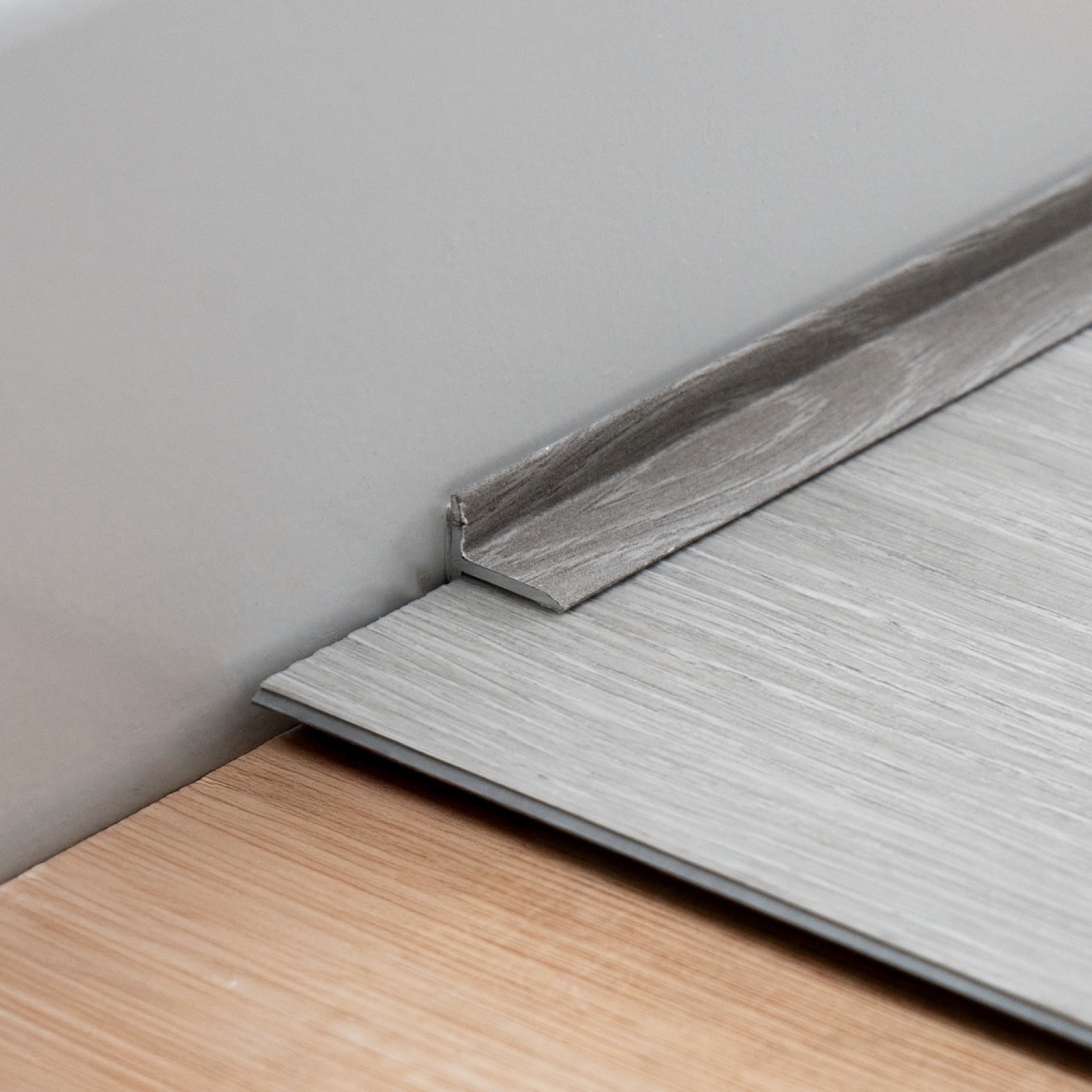 Luvanto Misty Elm Finishing Strip 2