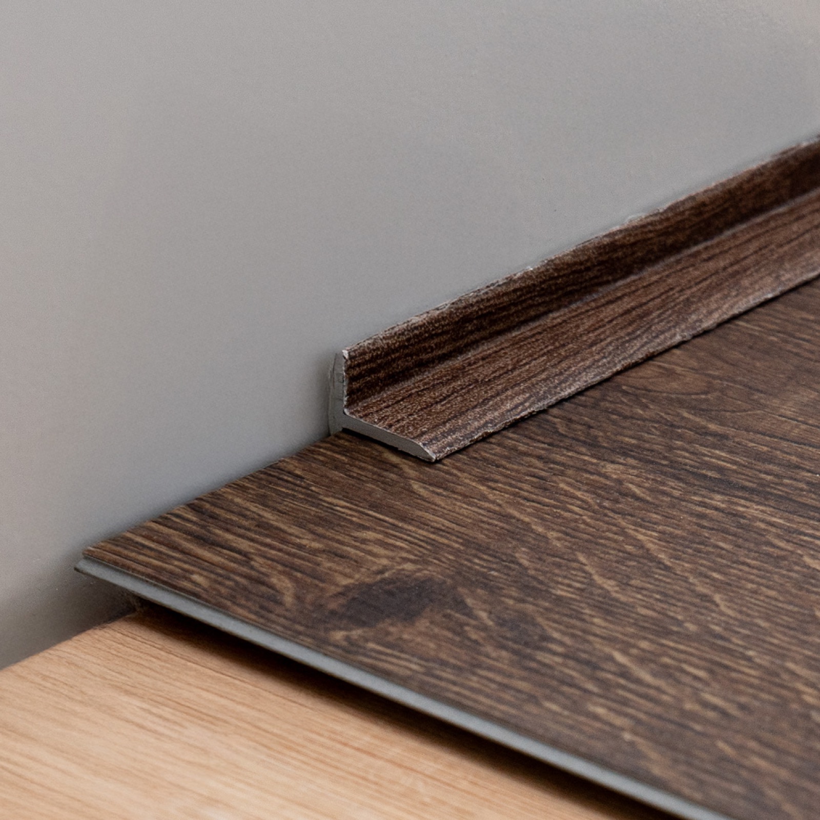 Luvanto Priory Oak Finishing Strip 2