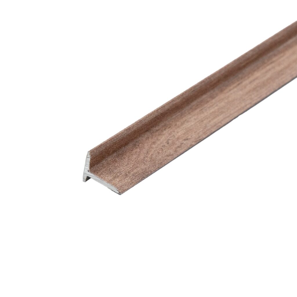 Luvanto Old English Oak Finishing Strip