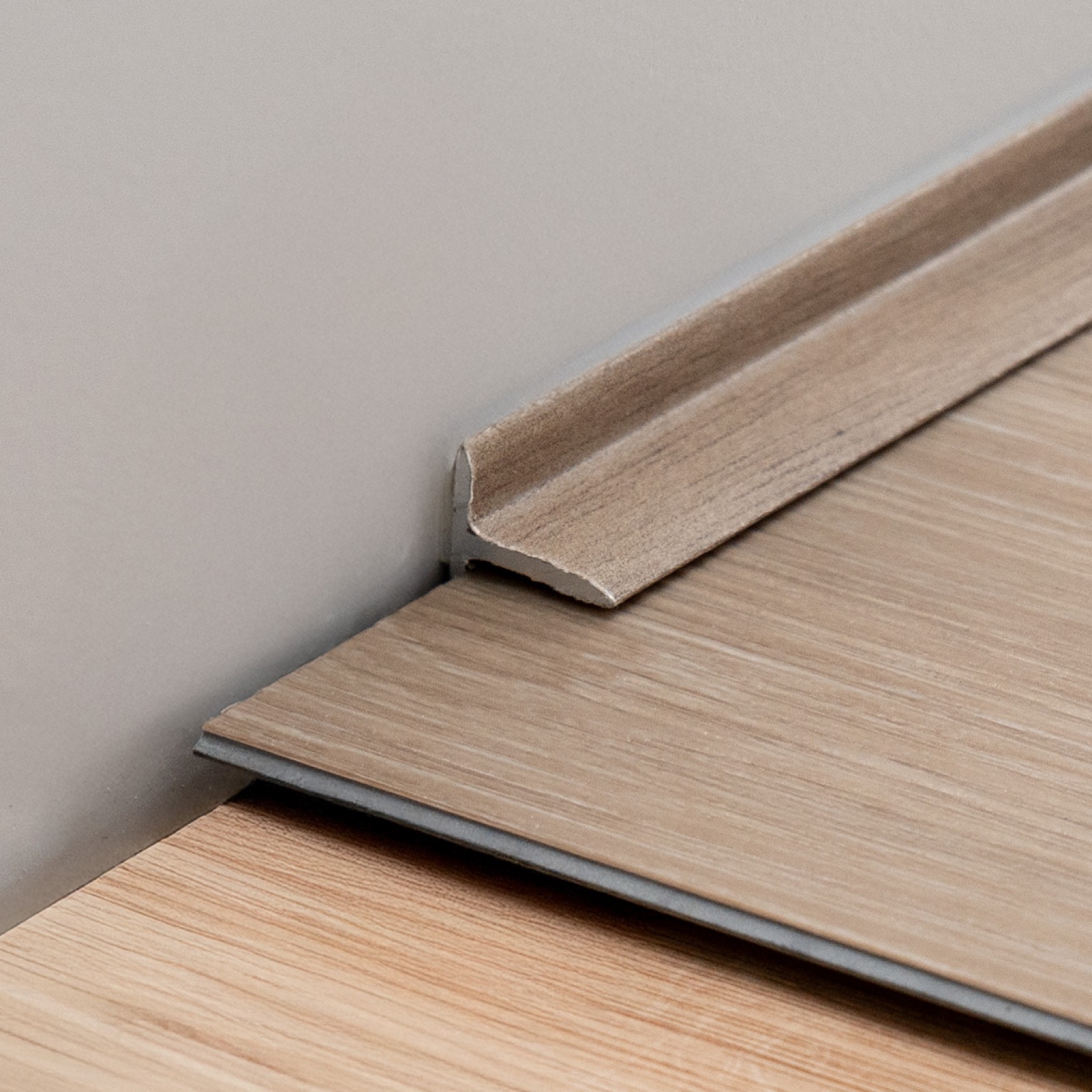 Luvanto Monarch Oak Finishing Strip 2