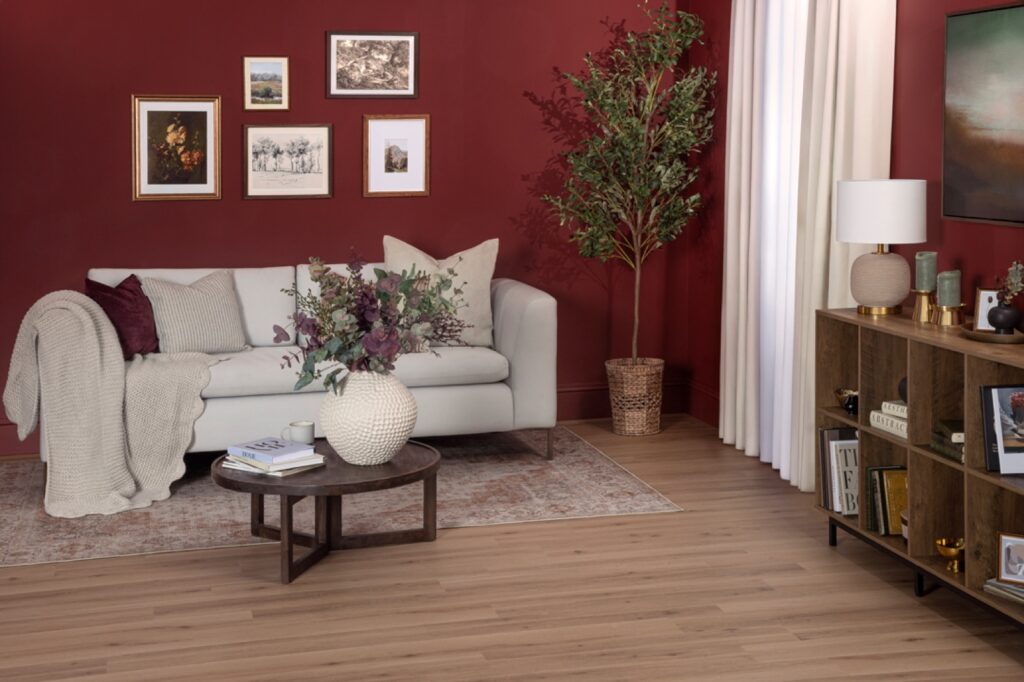 Luvanto Click Plus Monarch Oak Plank
