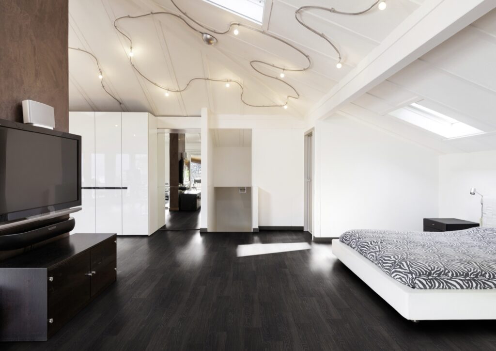 Luvanto Design Black Ash Plank